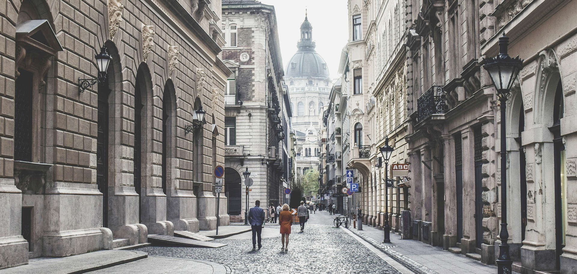 ANDRASSY AVENUE