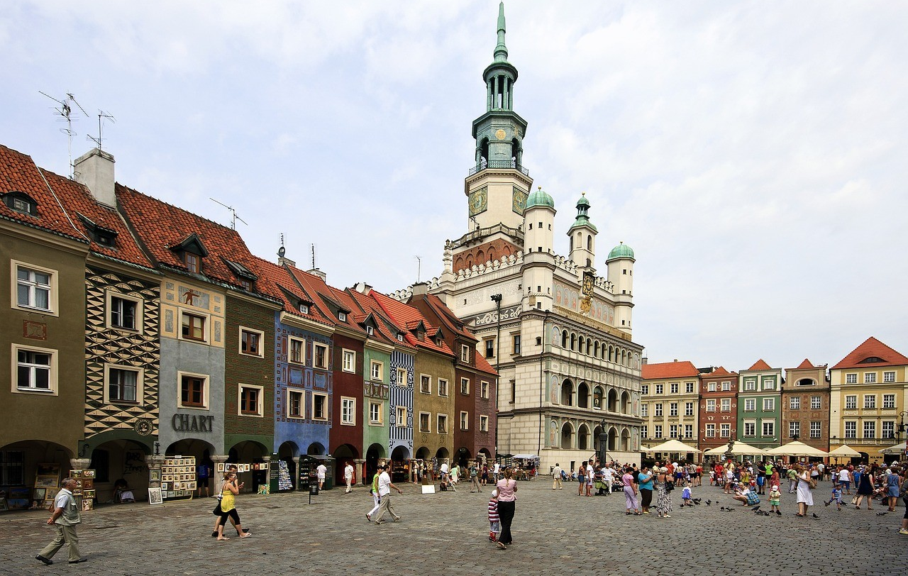 OLD MARKET SQUARE POZNAN